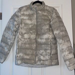Lululemon navigation down coat in grayish/greenish color.